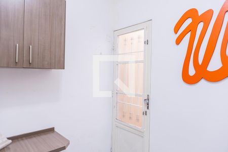 Casa à venda com 100m², 4 quartos e 2 vagas Casa à venda com 100m², 4 quartos e 2 vagasQuarto 4