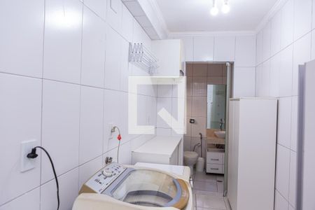 Casa à venda com 100m², 4 quartos e 2 vagas Casa à venda com 100m², 4 quartos e 2 vagasÁrea de Serviço