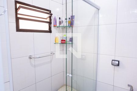 Casa à venda com 100m², 4 quartos e 2 vagas Casa à venda com 100m², 4 quartos e 2 vagasBanheiro 3