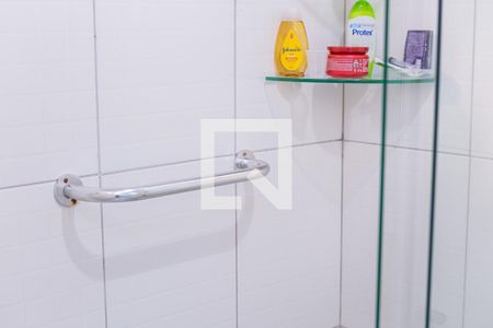 Casa à venda com 100m², 4 quartos e 2 vagas Casa à venda com 100m², 4 quartos e 2 vagasBanheiro 3