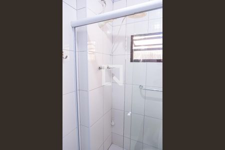 Casa à venda com 100m², 4 quartos e 2 vagas Casa à venda com 100m², 4 quartos e 2 vagasBanheiro 3