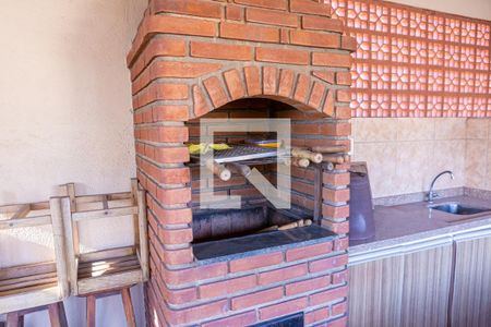 Casa à venda com 100m², 4 quartos e 2 vagas Casa à venda com 100m², 4 quartos e 2 vagasÁrea gourmet