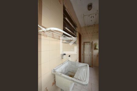 Apartamento à venda com 80m², 2 quartos e 1 vagaArea de serviço