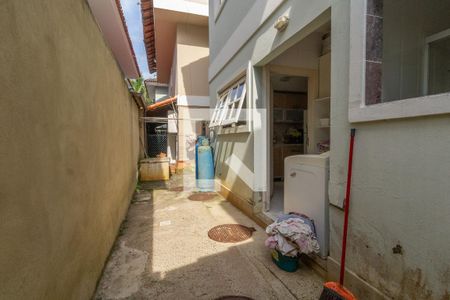 Casa de condomínio à venda com 200m², 5 quartos e 2 vagasÁrea de Serviço