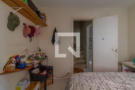 Casa de condomínio à venda com 200m², 5 quartos e 2 vagasQuarto 4 - Suíte