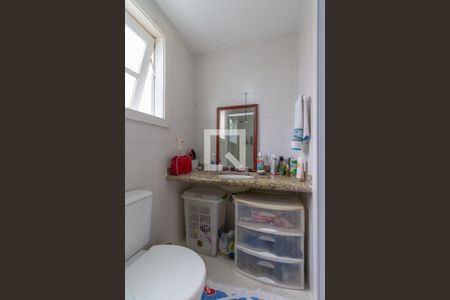 Casa de condomínio à venda com 200m², 5 quartos e 2 vagasBanheiro da Suíte 2