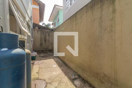 Casa de condomínio à venda com 200m², 5 quartos e 2 vagasÁrea de Serviço