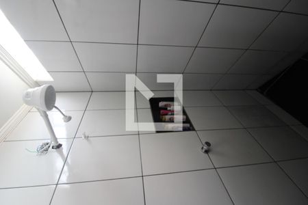 Casa à venda com 203m², 5 quartos e 2 vagasCasa 2 - Banheiro 2