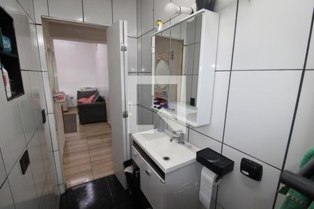 Casa à venda com 203m², 5 quartos e 2 vagasCasa 2 - Banheiro 2