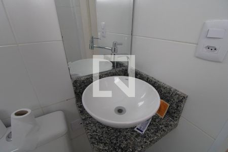 Casa para alugar com 156m², 3 quartos e 2 vagasPia banheiro da casa 2