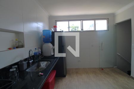 Casa para alugar com 156m², 3 quartos e 2 vagasCozinha