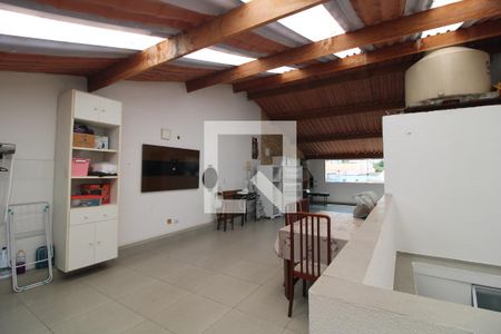 Casa para alugar com 156m², 3 quartos e 2 vagasSalão