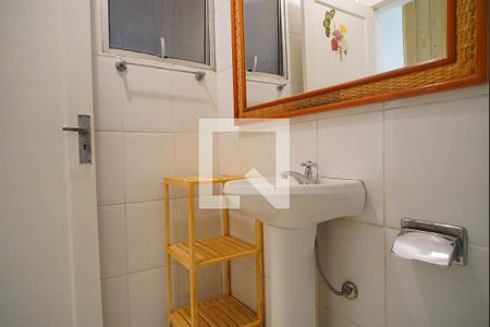 Banheiro de casa para alugar com 1 quarto, 70m² em Centro, Florianópolis