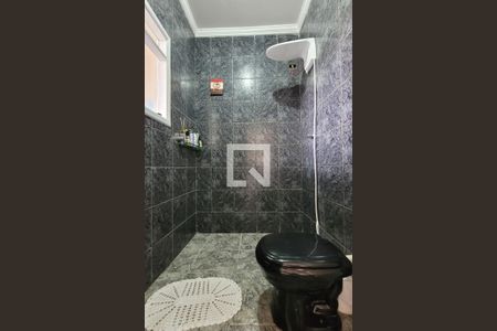 Casa à venda com 260m², 3 quartos e 8 vagas Casa à venda com 260m², 3 quartos e 8 vagasBanheiro