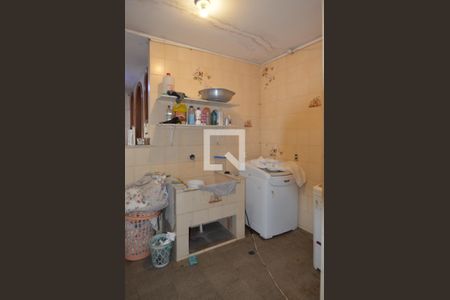 Casa de condomínio à venda com 1600m², 11 quartos e 10 vagas Casa de condomínio à venda com 1600m², 11 quartos e 10 vagasÁrea de serviço