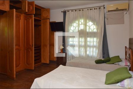 Casa de condomínio à venda com 1600m², 11 quartos e 10 vagas Casa de condomínio à venda com 1600m², 11 quartos e 10 vagasSuíte 4