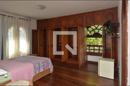 Casa de condomínio à venda com 1600m², 11 quartos e 10 vagas Casa de condomínio à venda com 1600m², 11 quartos e 10 vagasSuite 2