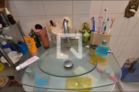 Casa de condomínio à venda com 1600m², 11 quartos e 10 vagas Casa de condomínio à venda com 1600m², 11 quartos e 10 vagasBanheiro da Suíte 8