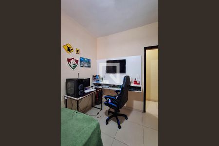 Casa à venda com 290m², 5 quartos e 3 vagas Casa à venda com 290m², 5 quartos e 3 vagasQuarto 2