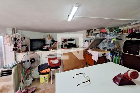 Casa à venda com 290m², 5 quartos e 3 vagas Casa à venda com 290m², 5 quartos e 3 vagasAteliê