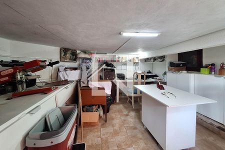 Casa à venda com 290m², 5 quartos e 3 vagas Casa à venda com 290m², 5 quartos e 3 vagasAteliê