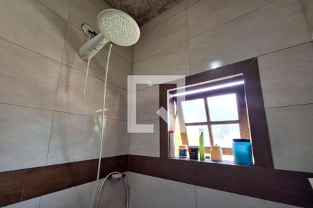 Casa à venda com 290m², 5 quartos e 3 vagas Casa à venda com 290m², 5 quartos e 3 vagasBanheiro da Suíte 1