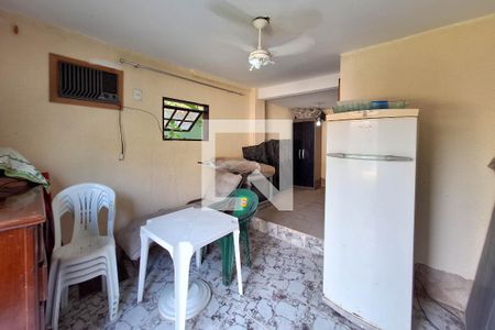 Casa à venda com 290m², 5 quartos e 3 vagas Casa à venda com 290m², 5 quartos e 3 vagasSuíte 2