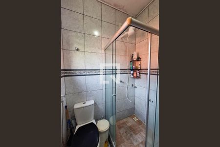 Casa à venda com 290m², 5 quartos e 3 vagas Casa à venda com 290m², 5 quartos e 3 vagasBanheiro Social