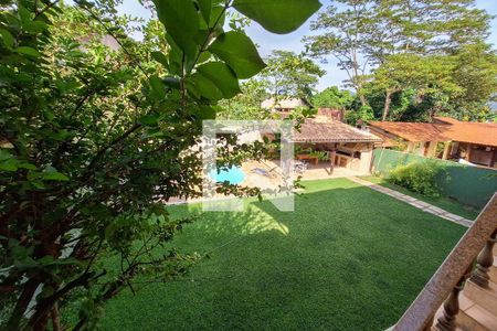 Casa à venda com 290m², 5 quartos e 3 vagas Casa à venda com 290m², 5 quartos e 3 vagasVaranda da suite 1