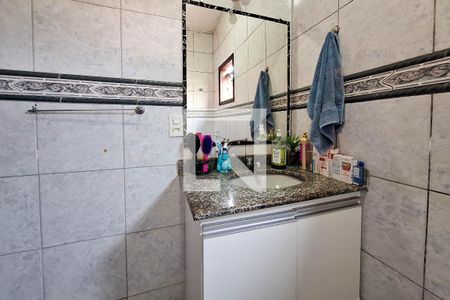 Casa à venda com 290m², 5 quartos e 3 vagas Casa à venda com 290m², 5 quartos e 3 vagasBanheiro Social