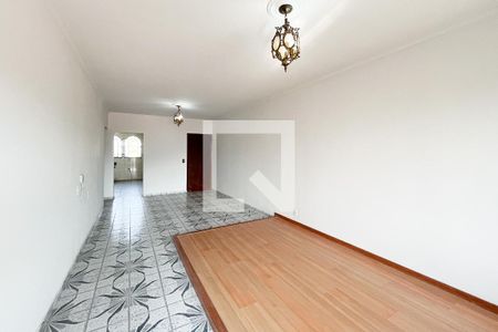 Sala de casa para alugar com 3 quartos, 150m² em Jardim Vila Rosa, Valinhos