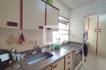 Apartamento à venda com 102m², 3 quartos e 1 vagaCozinha