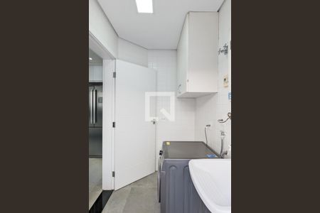 Casa à venda com 254m², 3 quartos e 5 vagas Casa à venda com 254m², 3 quartos e 5 vagasÁrea de serviço