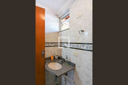 Casa à venda com 254m², 3 quartos e 5 vagas Casa à venda com 254m², 3 quartos e 5 vagasLavabo do sótão