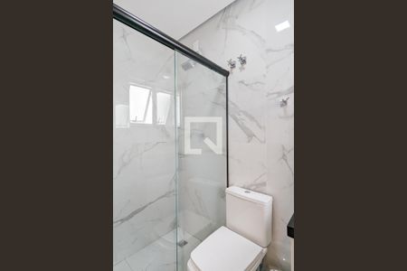 Casa à venda com 254m², 3 quartos e 5 vagas Casa à venda com 254m², 3 quartos e 5 vagasBanheiro da suíte 2