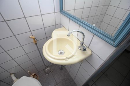 Apartamento à venda com 80m², 2 quartos e sem vaga Apartamento à venda com 80m², 2 quartos e sem vagaBanheiro da Suíte