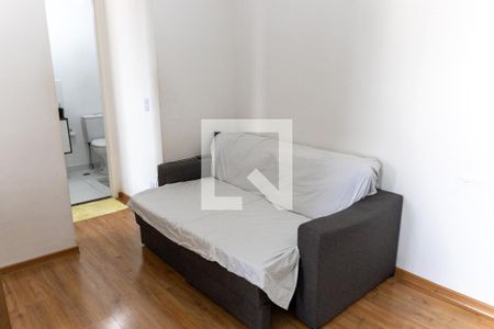 Sala de apartamento para alugar com 2 quartos, 39m² em Padroeira, Osasco