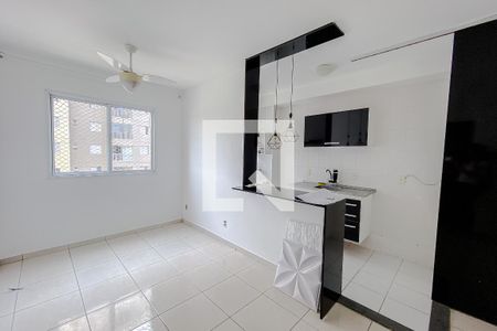 Sala de kitnet/studio para alugar com 1 quarto, 33m² em Cambuci, São Paulo