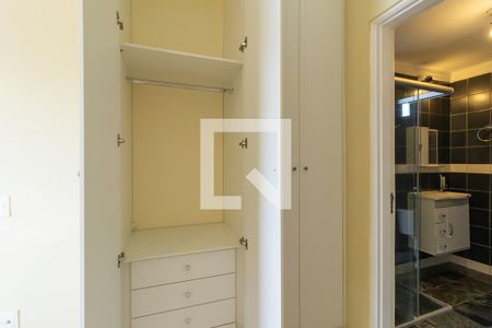 Quarto 1 - Suíte de apartamento para alugar com 3 quartos, 72m² em Vila Itapura, Campinas