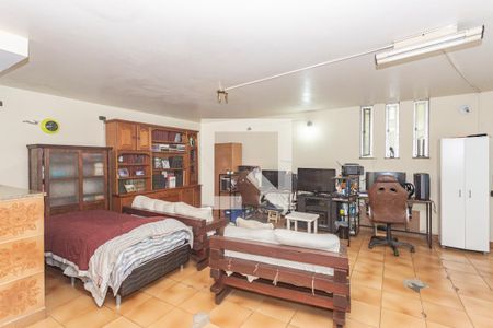 Casa à venda com 257m², 4 quartos e 3 vagas Casa à venda com 257m², 4 quartos e 3 vagasÁrea comum - Salão de beleza