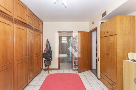 Casa à venda com 257m², 4 quartos e 3 vagas Casa à venda com 257m², 4 quartos e 3 vagasSuíte 2