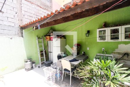 Casa à venda com 160m², 3 quartos e 2 vagasÁrea Externa