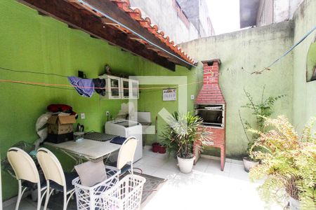 Casa à venda com 160m², 3 quartos e 2 vagasÁrea Externa