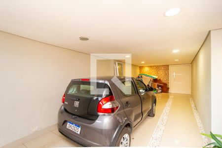 Casa à venda com 320m², 5 quartos e 2 vagas Casa à venda com 320m², 5 quartos e 2 vagasGaragem