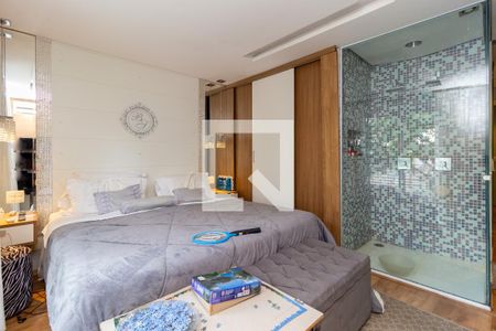 Casa à venda com 320m², 5 quartos e 2 vagas Casa à venda com 320m², 5 quartos e 2 vagasSuíte 3