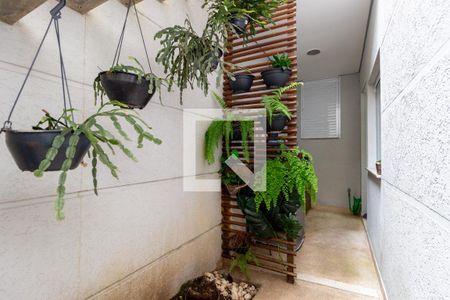 Casa à venda com 320m², 5 quartos e 2 vagas Casa à venda com 320m², 5 quartos e 2 vagasÁrea de Serviço