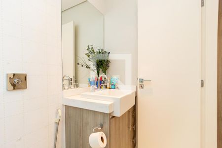 Casa à venda com 320m², 5 quartos e 2 vagas Casa à venda com 320m², 5 quartos e 2 vagasBanheiro - Suíte 1