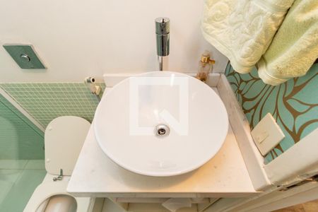 Casa à venda com 320m², 5 quartos e 2 vagas Casa à venda com 320m², 5 quartos e 2 vagasDetalhe Banheiro - Suíte 4