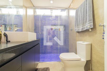 Apartamento à venda com 93m², 1 quarto e 2 vagasBanheiro da Suíte