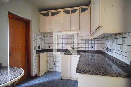 Apartamento à venda com 212m², 3 quartos e 2 vagasCozinha